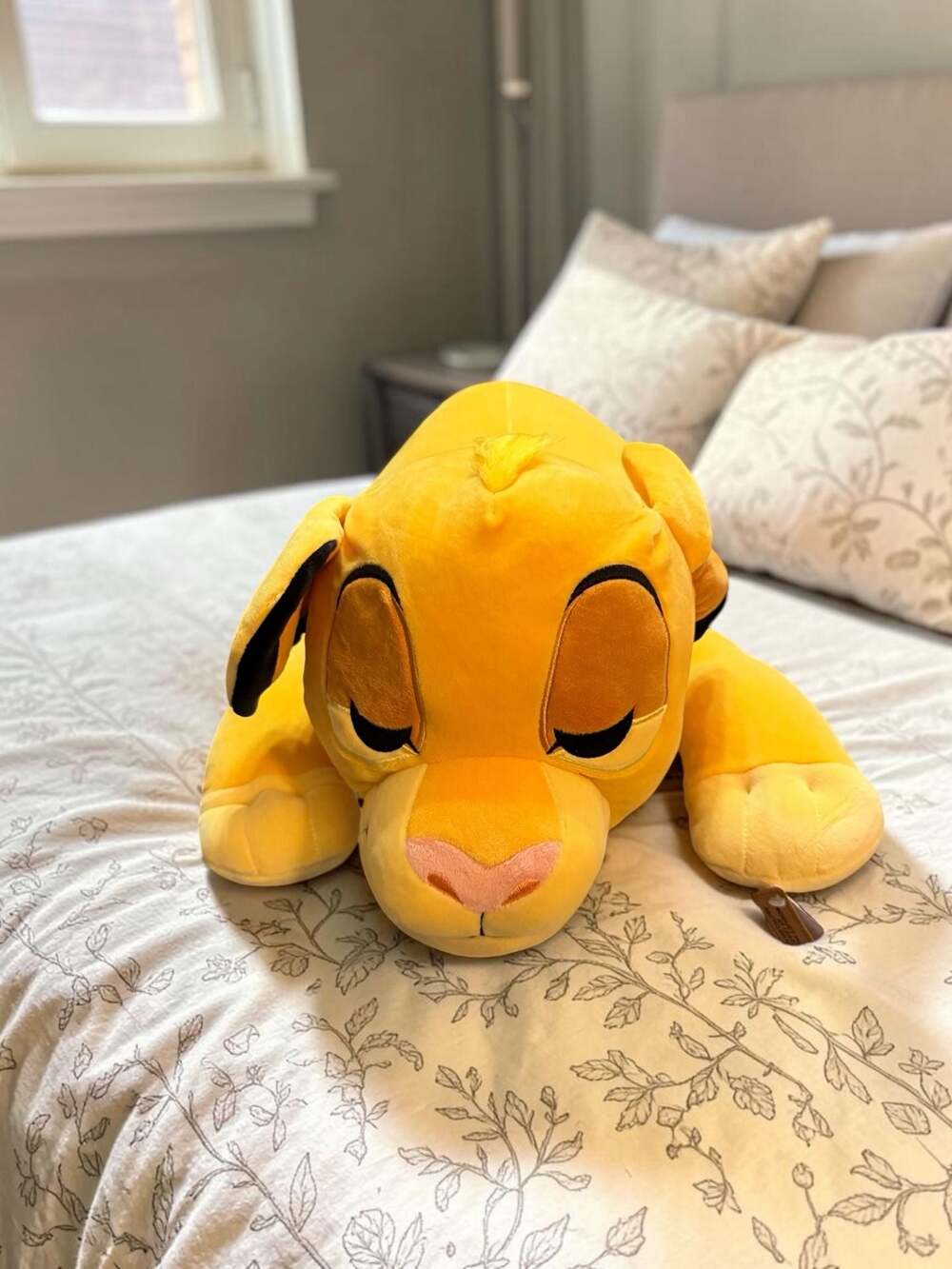 Disney Simba Cuddleez Large Plush 22”